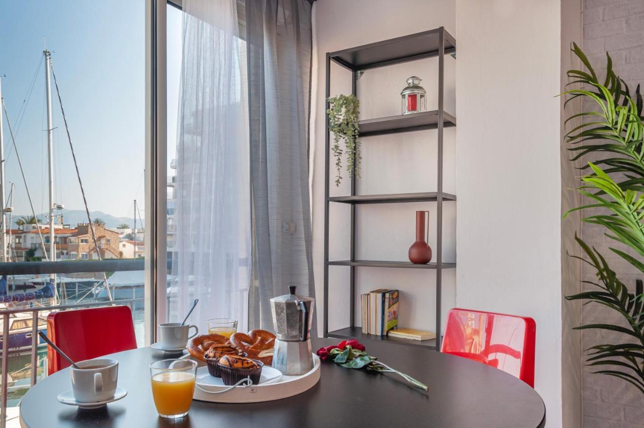 Estudio En 1ª Linea Con Vistas Al Puerto Deportivo By Insidehome Empuriabrava Kültér fotó